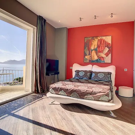 Un Palais Au Prix D'un 3 Etoiles *