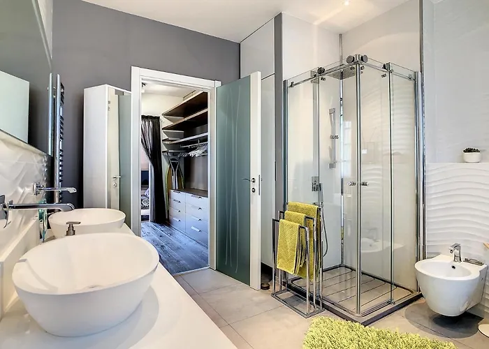 Un Palais Au Prix D'un 3 Etoiles Daire Cannes